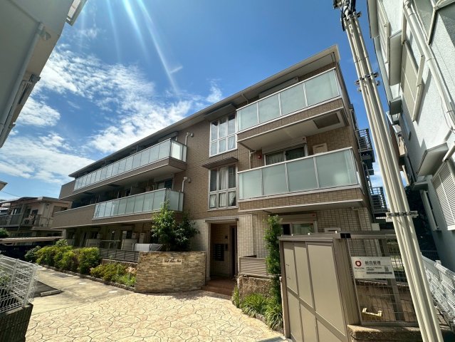 ベルメゾン池田 102|池田市住吉(阪急宝塚線石橋阪大前駅)のアパート外観 ベルメゾン池田 102|池田市住吉(阪急宝塚線石橋阪大前駅)のアパート外観