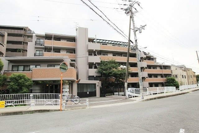 吹田市江坂町の賃貸